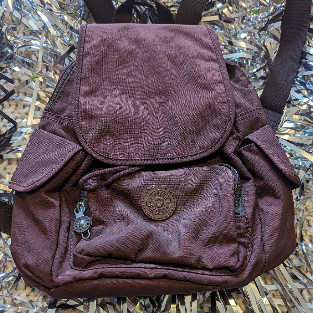 NWOT Kipling Small City Pack, Plum